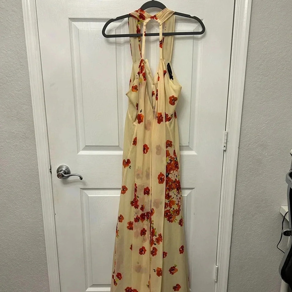 ! House of Harlow 1960 x REVOLVE Bloom Dress in Neutral small - Picture 8 of 9